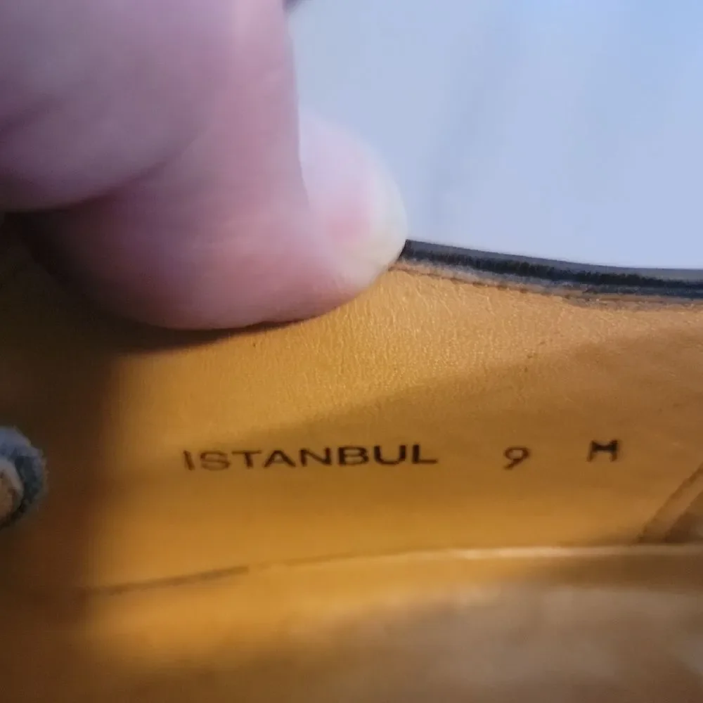 Mezlan these black